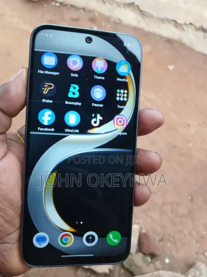 Itel City 200 128 GB Black