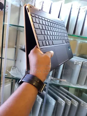 Laptop HP Spectre X360 16GB Intel Core i7 SSD 512GB