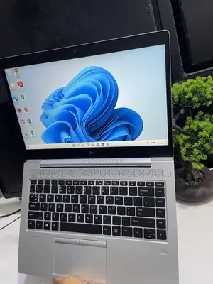Laptop HP EliteBook 745 G6 8GB AMD Ryzen 3 SSD 256GB