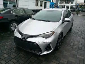 Toyota Corolla 2016 Silver