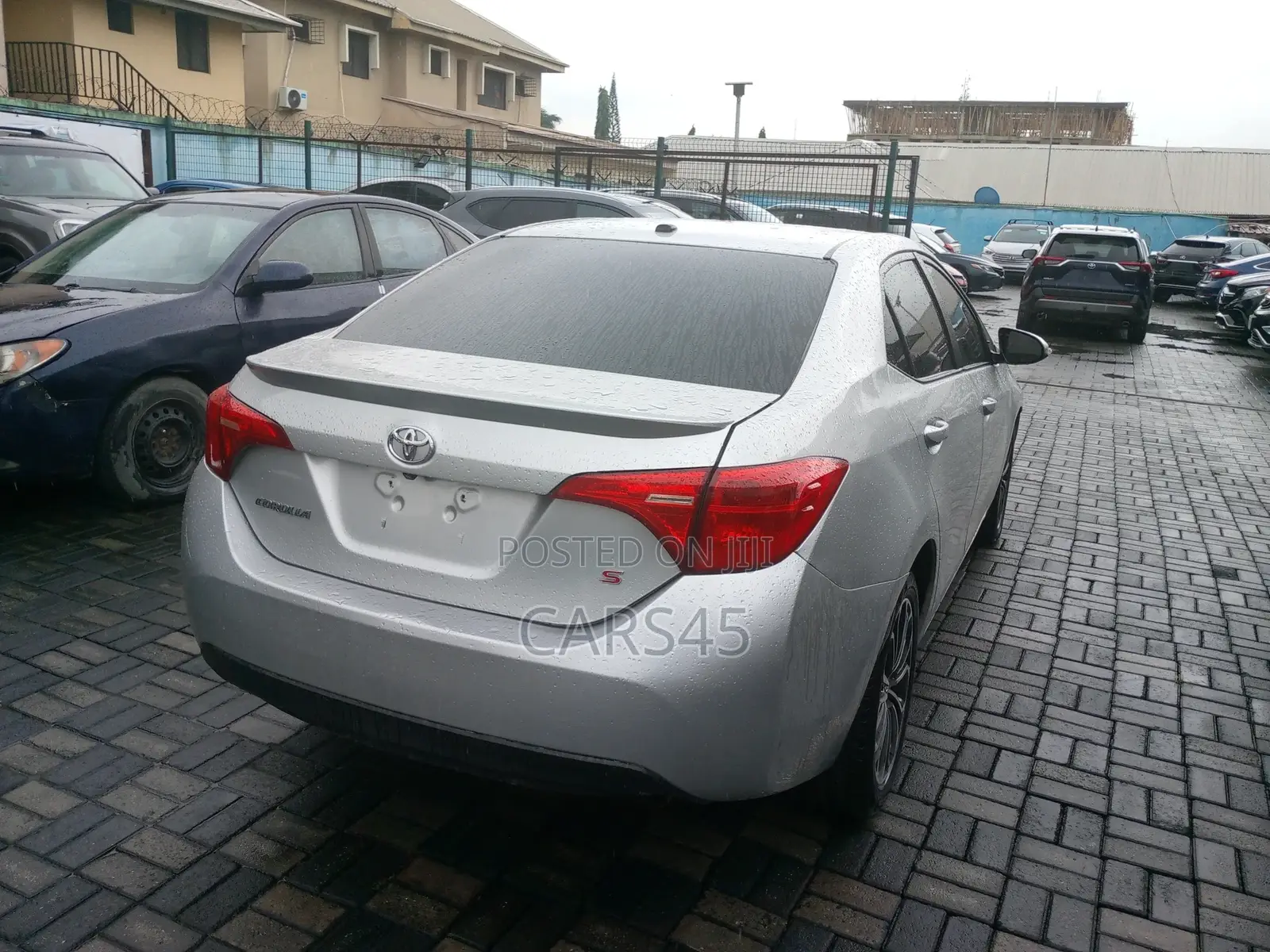 Toyota Corolla 2016 Silver