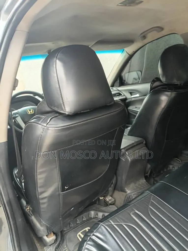 Honda Pilot 2010 White