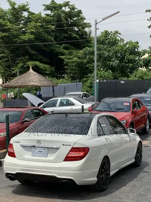 Mercedes-Benz C300 2012 White