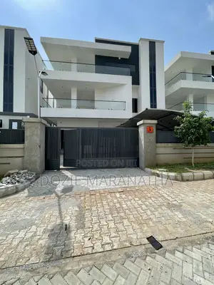 6bdrm House in Katampe Extension for sale