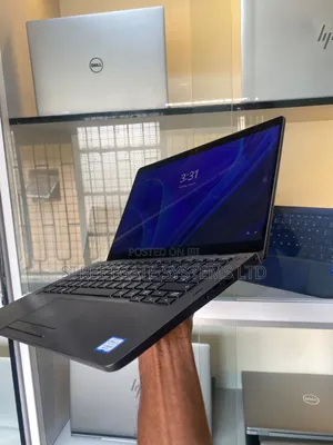 Laptop Dell Latitude 5300 2-in-1 8GB Intel Core i5 SSD 256GB