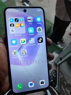 Infinix Hot 50i 128 GB Purple