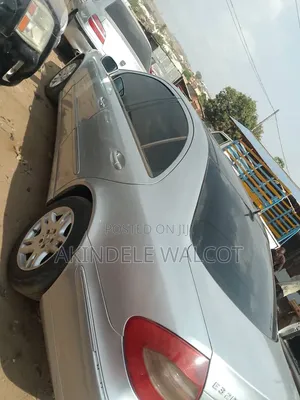Mercedes-Benz E320 2005