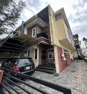 1bdrm Shared Apartment in Benuvista Estate, Lekki Phase 2 for rent