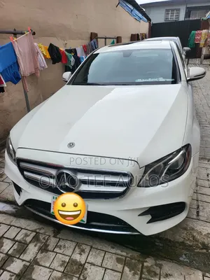 Mercedes-Benz E300 2019 White