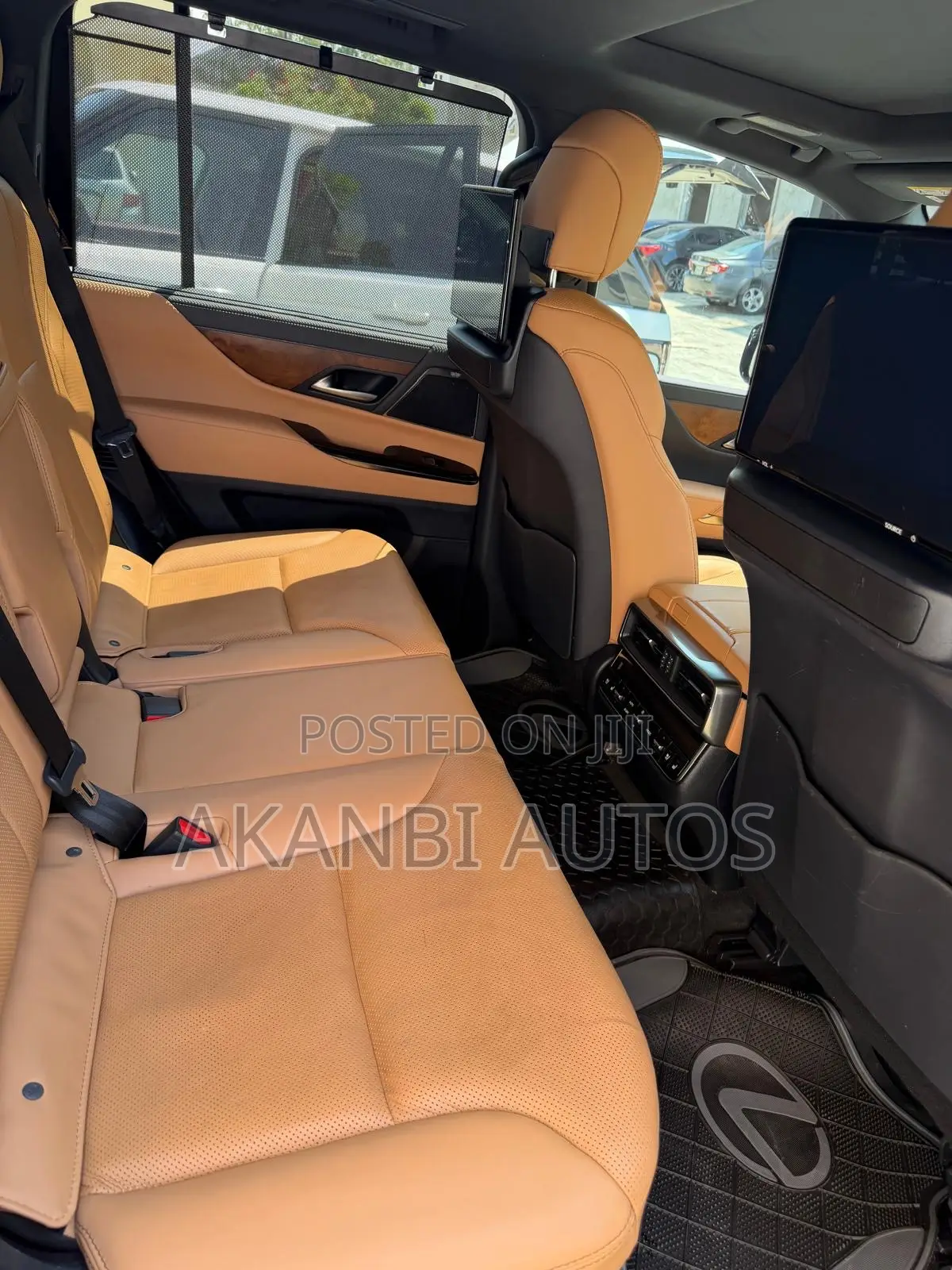 Lexus LX 600 2023 White