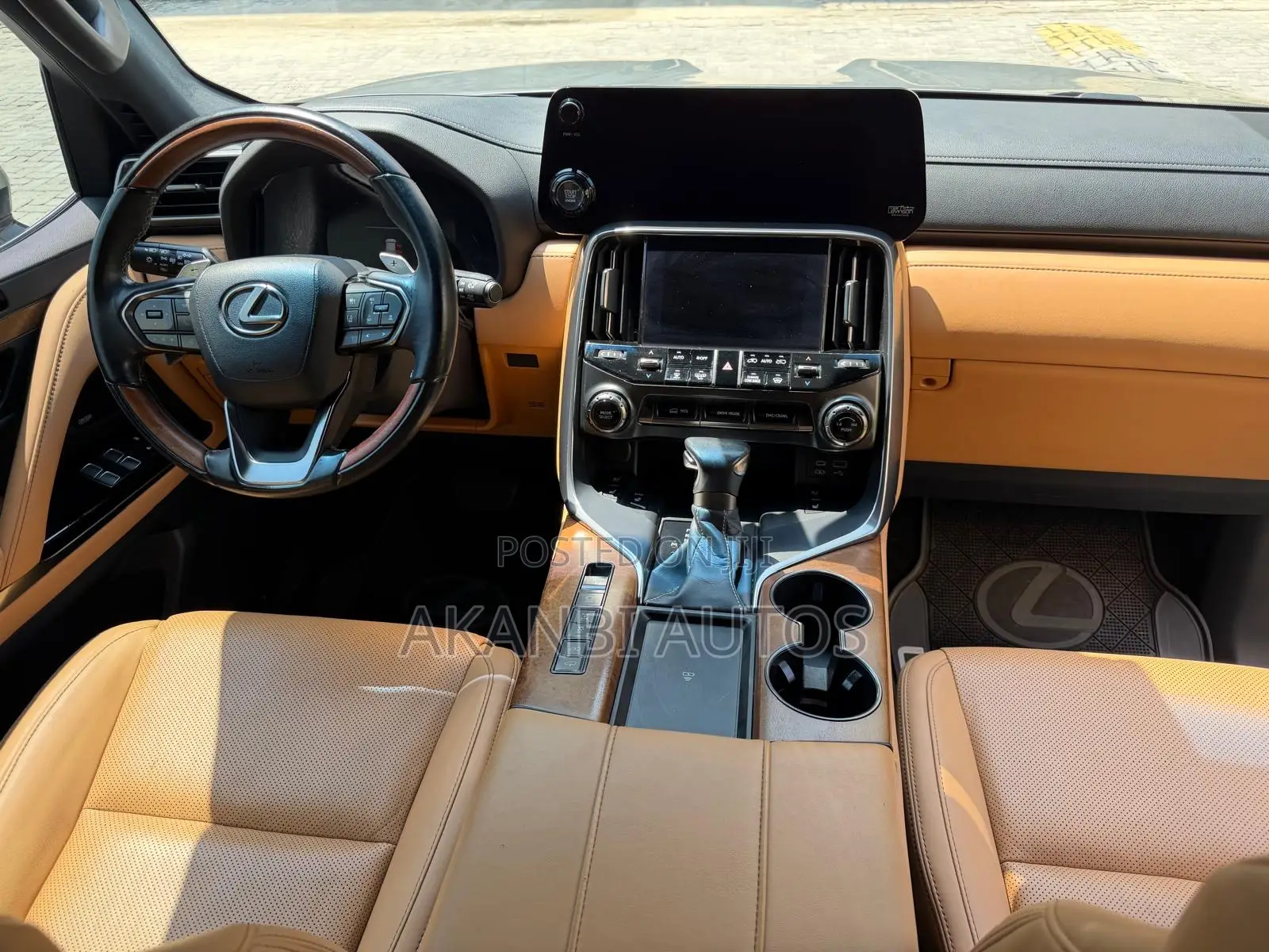 Lexus LX 600 2023 White