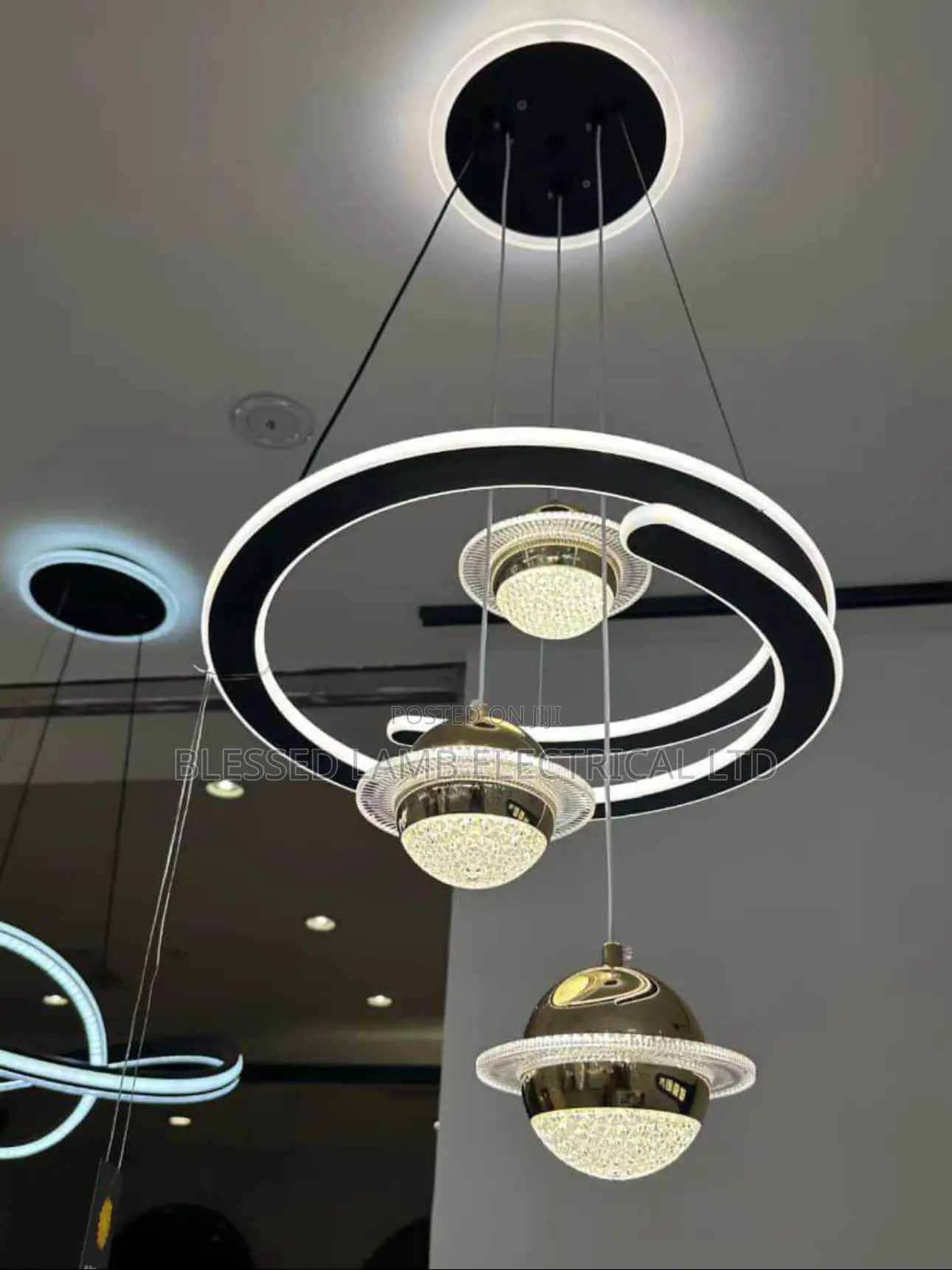 Modern Saturn Ring Led Chandelier