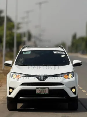 Toyota RAV4 2018 White