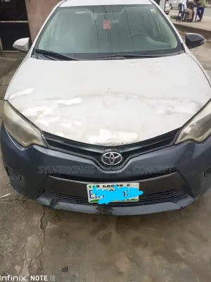 Toyota Corolla 2015 Silver