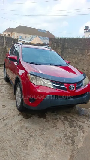 Toyota RAV4 LE AWD (2.5L 4cyl 6A) 2013 Red