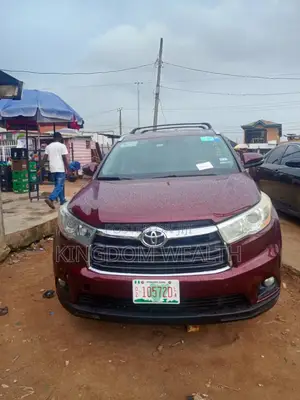Toyota Highlander 2014 Red