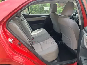 Toyota Corolla 2015 Red