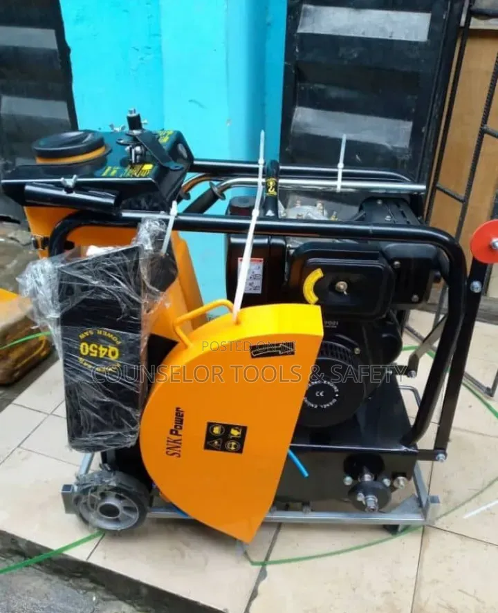 Road Concrete Cutting Machine