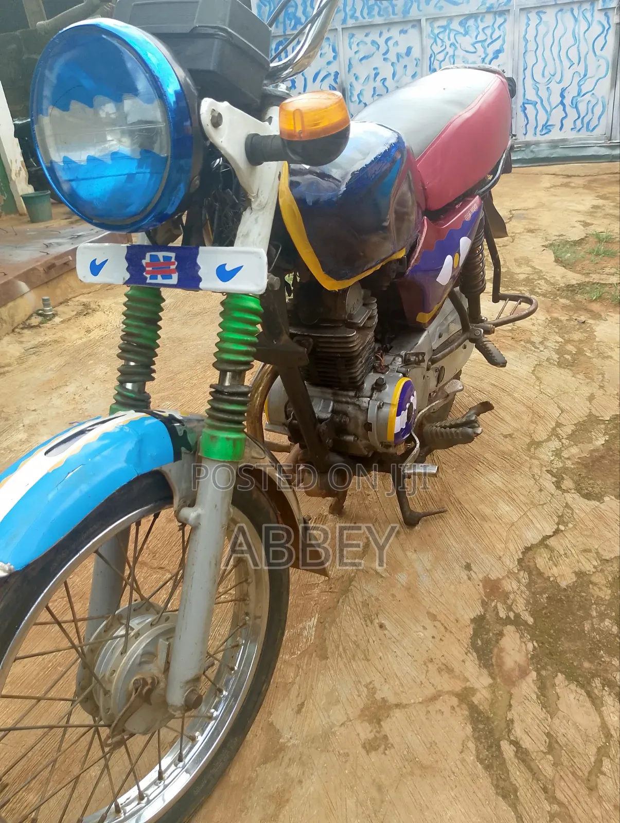 Bajaj Boxer 2023 Red