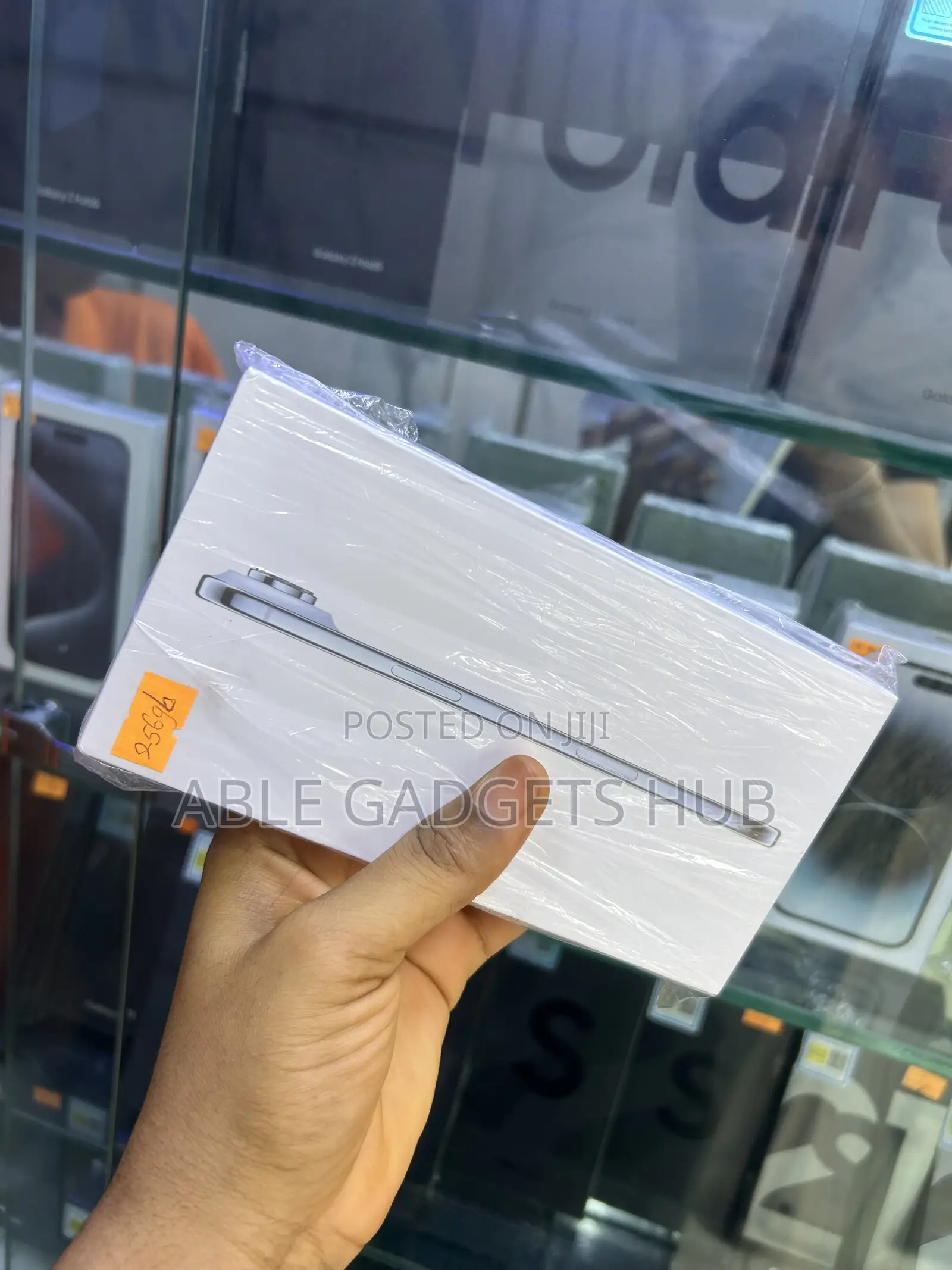 New Apple iPhone 17e 256 GB White