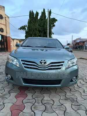 Toyota Camry 2011 Green