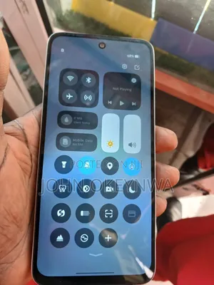 Infinix Hot 60 Pro 128 GB Silver