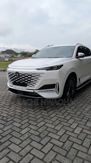 Changan UNI-K 2.0 Petrol FWD 2024 White