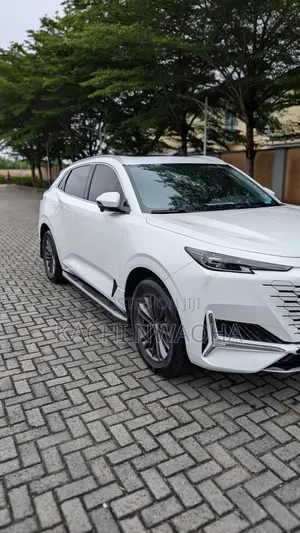 Changan UNI-K 2.0 Petrol FWD 2024 White