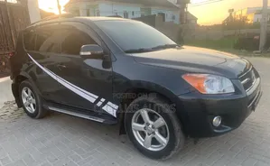 Toyota RAV4 2010 Black