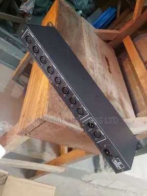 8 Channels Splitter