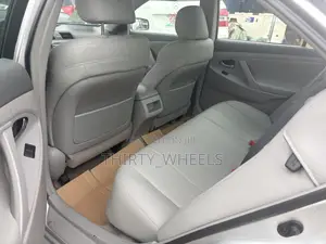 Toyota Camry 2009 Silver