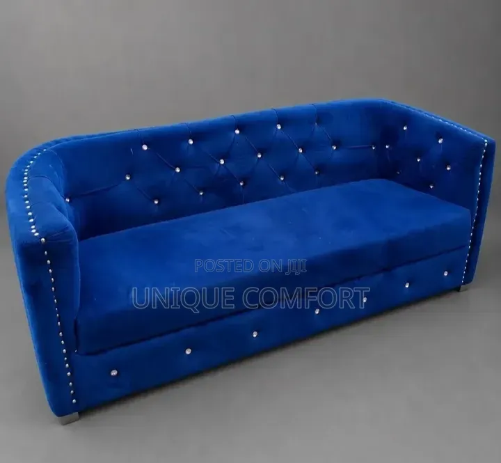 Very Beautiful 7 Seaters Sturdy Sofa Set (3,2,1,1) Seaters