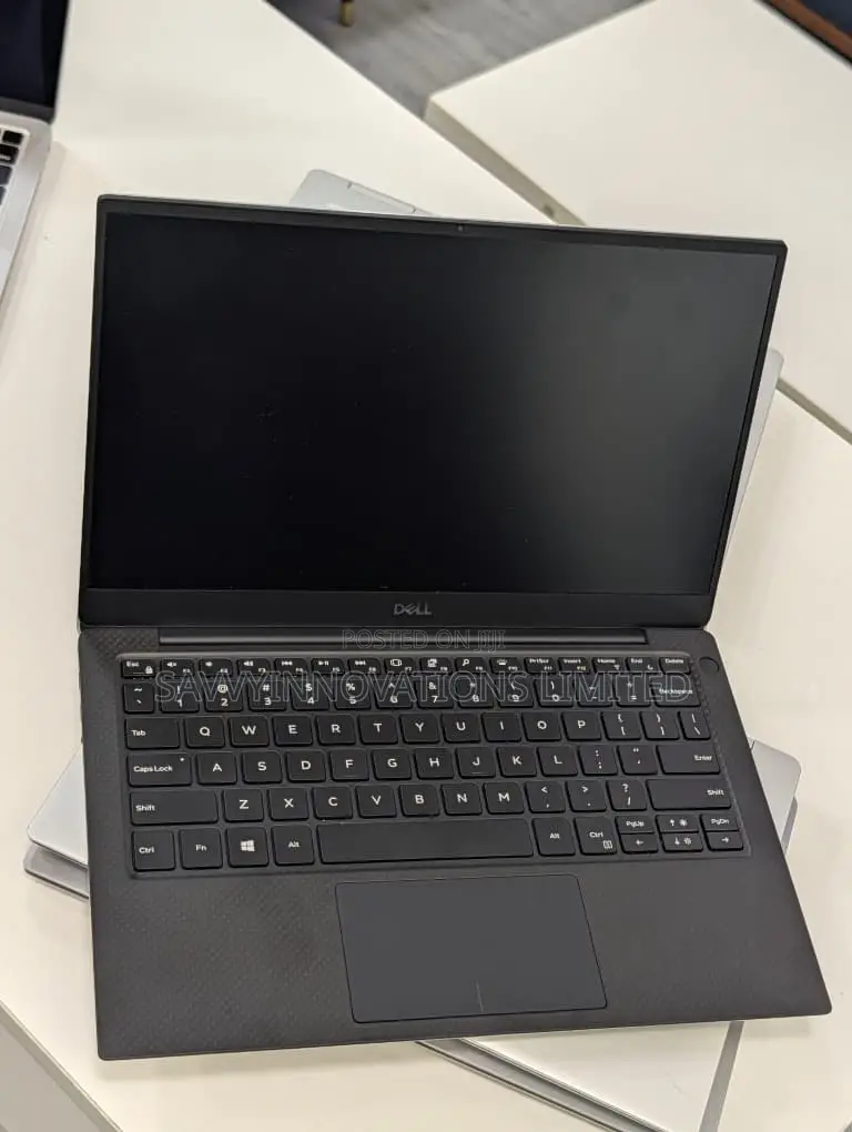 Laptop Dell Latitude 7390 16GB Intel Core i7 SSD 512GB