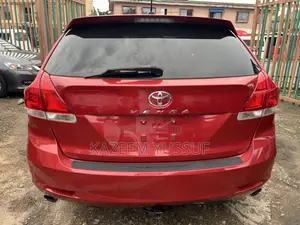 Toyota Venza V6 AWD 2010 Red