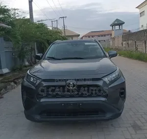 Toyota RAV4 2021 Black