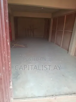 Warehouse to Let