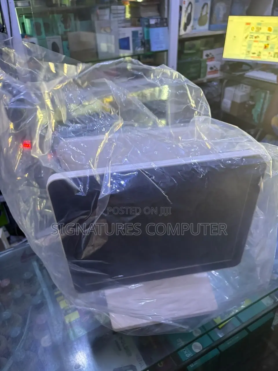 New Desktop Computer 4GB Intel Core i3 SSD 256GB