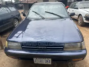 Toyota Carina 1.6 FWD Sedan 1990 Blue