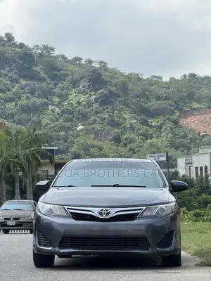 Toyota Camry 2013 Gray