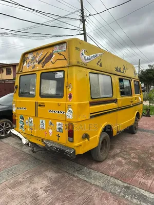 Volkswagen LT 1999 Yellow
