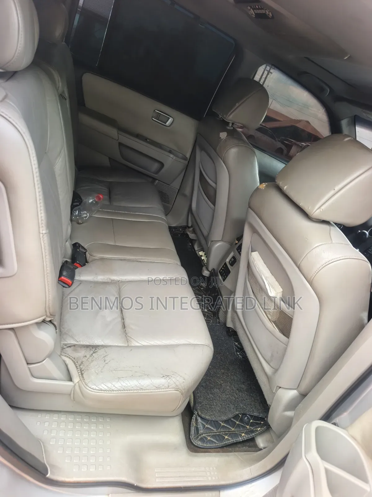 Honda Pilot 2010 Silver