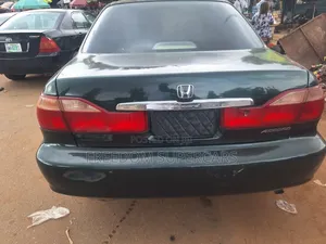 Honda Accord 2005 Blue