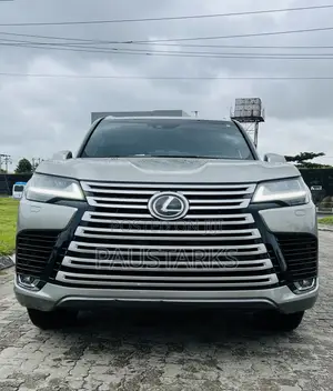 Lexus LX 600 2023 Gray