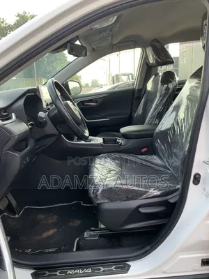 Toyota RAV4 2023 White
