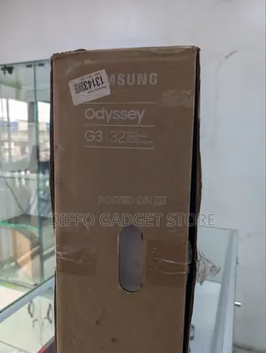 32 Inche Samsung Monitor