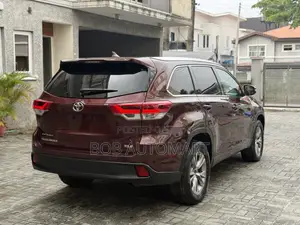 Toyota Highlander 2014 Burgundy