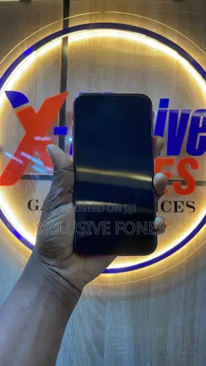 Apple iPhone 11 128 GB Red