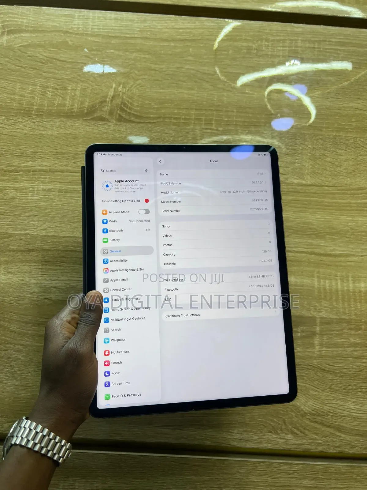 Apple iPad Pro 12.9 (2021) 128 GB Gray