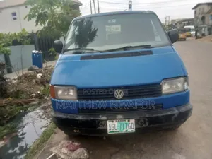 Volkswagen Transporter 1996 Blue