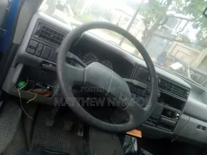 Volkswagen Transporter 1996 Blue